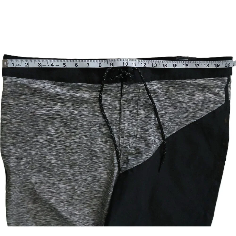 NEW American Eagle Flex Boardshorts Mens XL AE 4-Way Stretch Quick-Dry Pocket